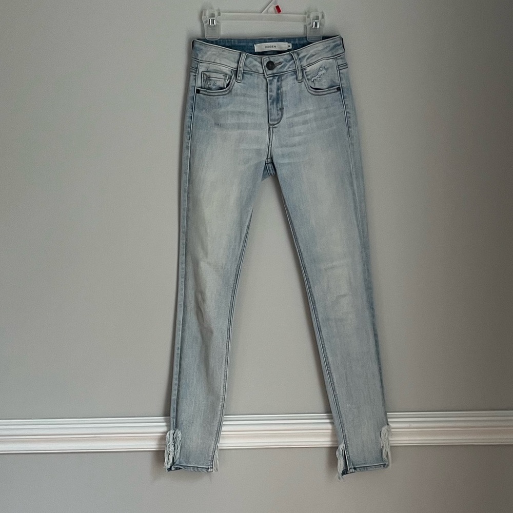 Hidden Skinny Jeans